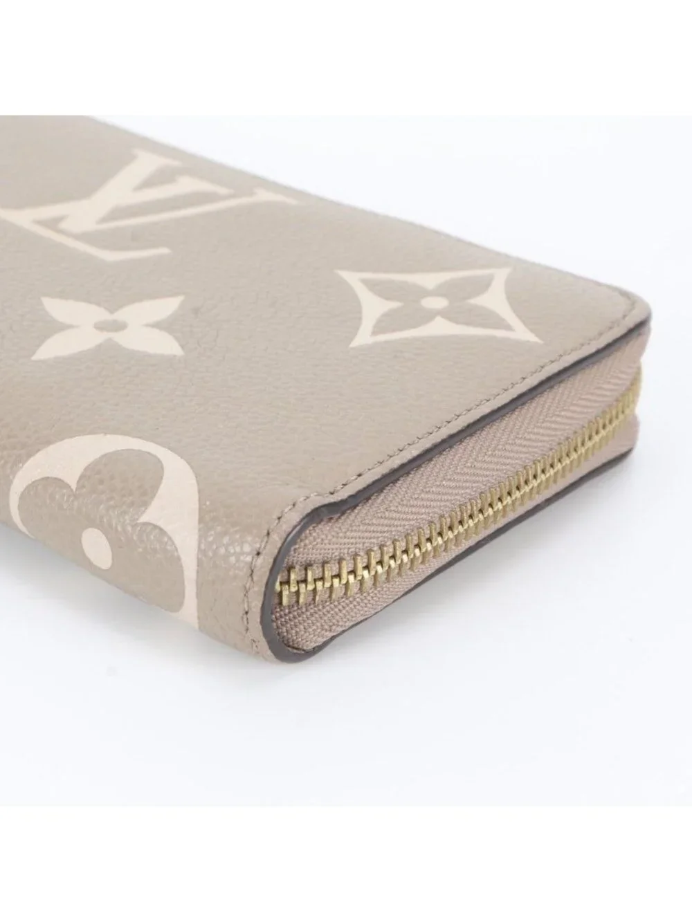 Louis Vuitton Monogram Empreinte Zippy Wallet Leather